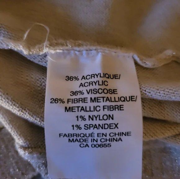 Smart Set Sweater Size Medium - Picture 4 of 4